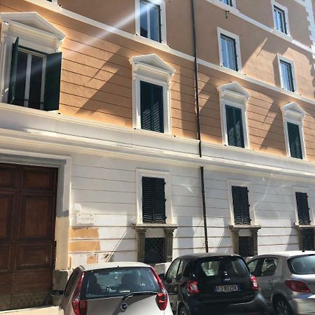 Cavour Suites Guest House Roma Exterior foto