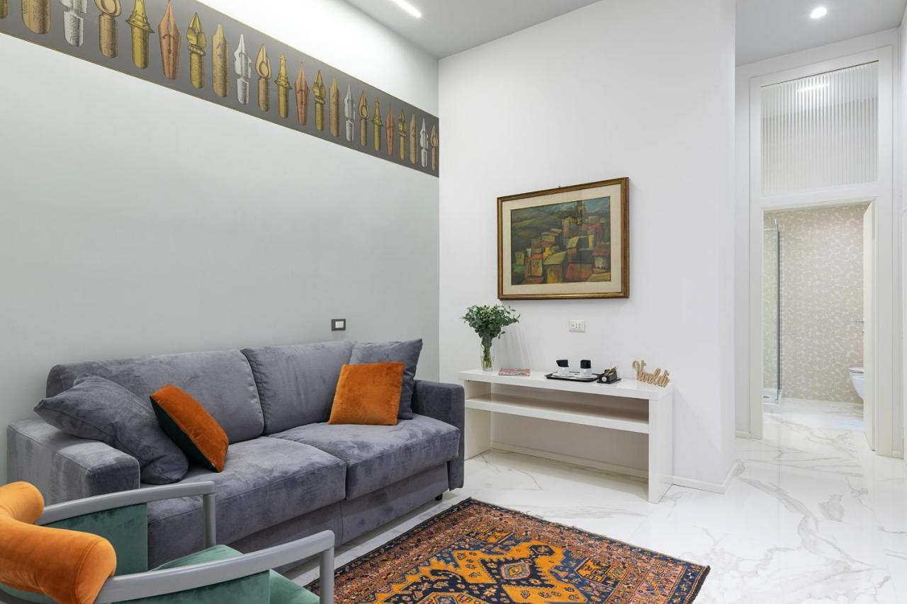 Cavour Suites Guest House Roma Exterior foto