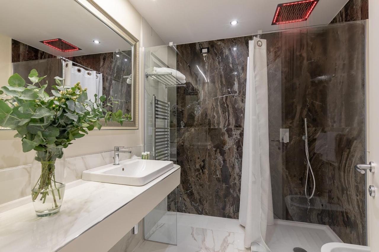 Cavour Suites Guest House Roma Exterior foto
